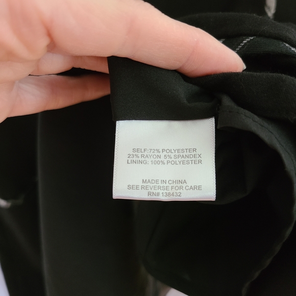 Modcloth Black Sleeveless Dress - Picture 8 of 9